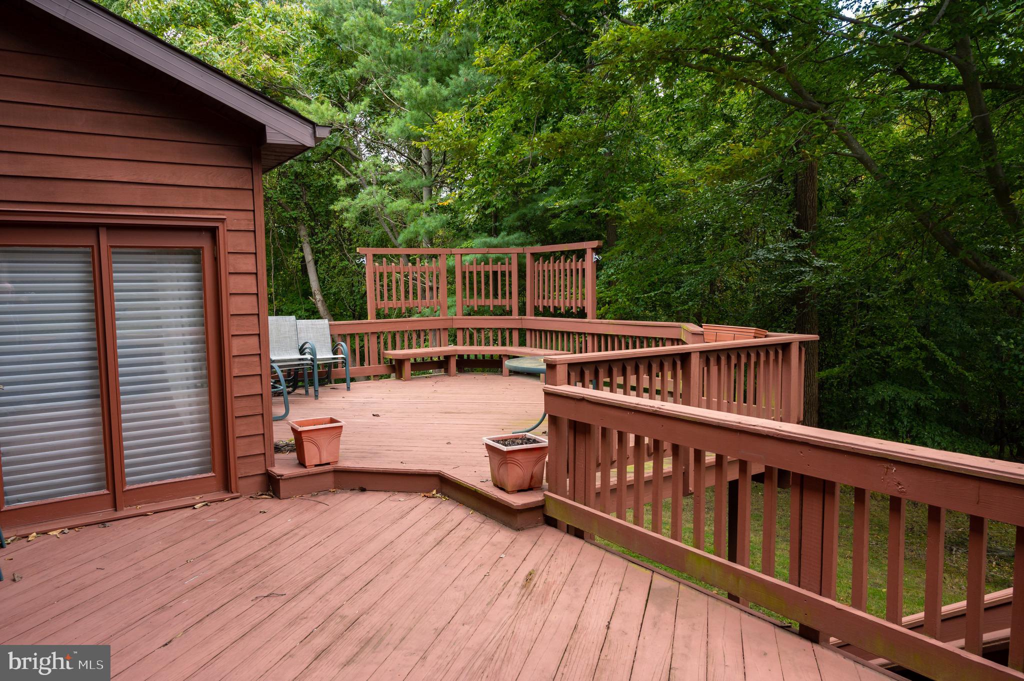 2003 Burdock Road Baltimore, MD 21209 - Photo 15 of 38