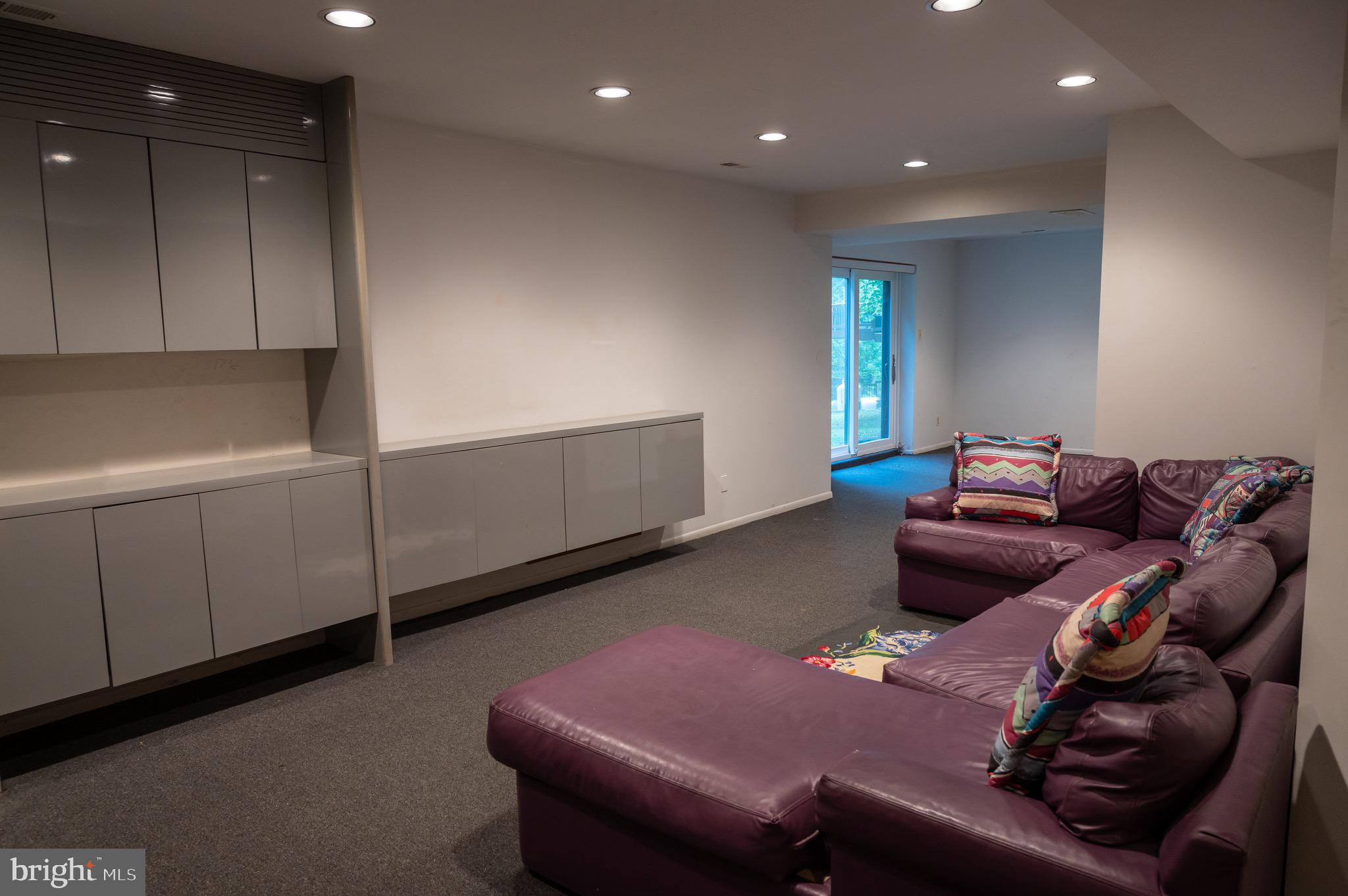 2003 Burdock Road Baltimore, MD 21209 - Photo 30 of 38