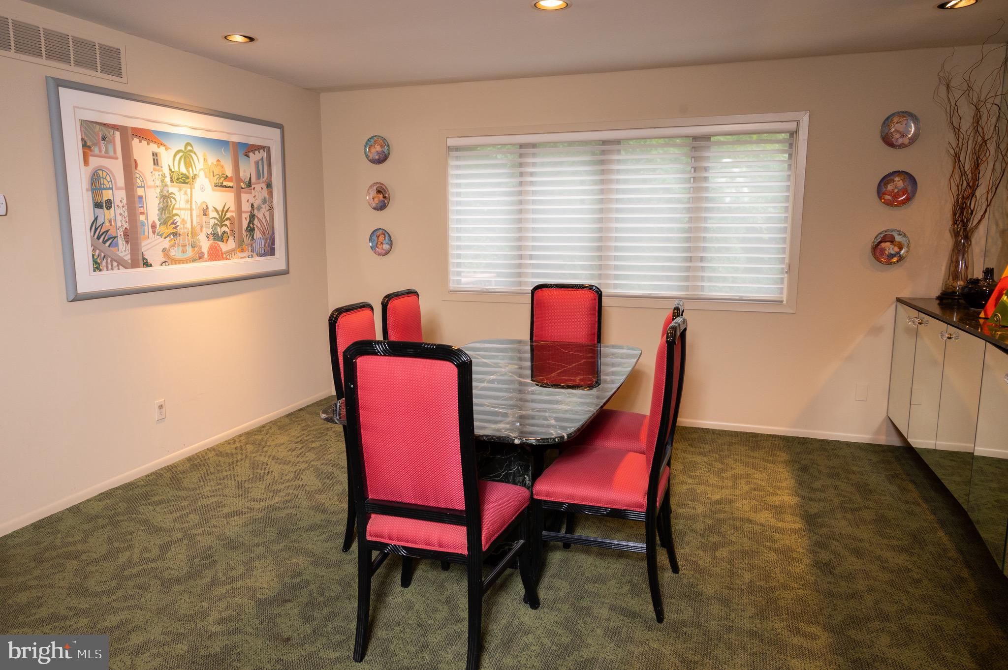 2003 Burdock Road Baltimore, MD 21209 - Photo 8 of 38