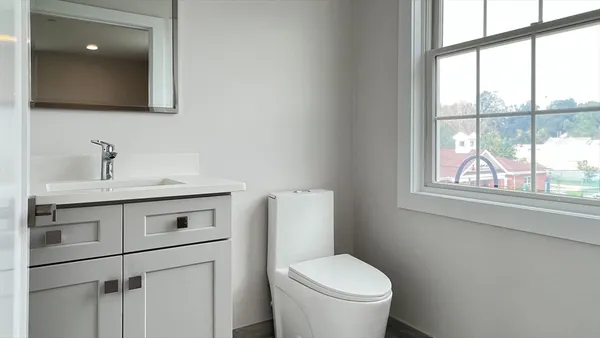 $3,100 | 131 Cambridge Street, Unit A, Burlington, MA 01803