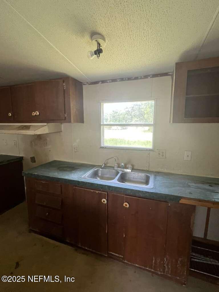 7382 Harrell Street Jacksonville, FL 32219 - Photo 4 of 8 6