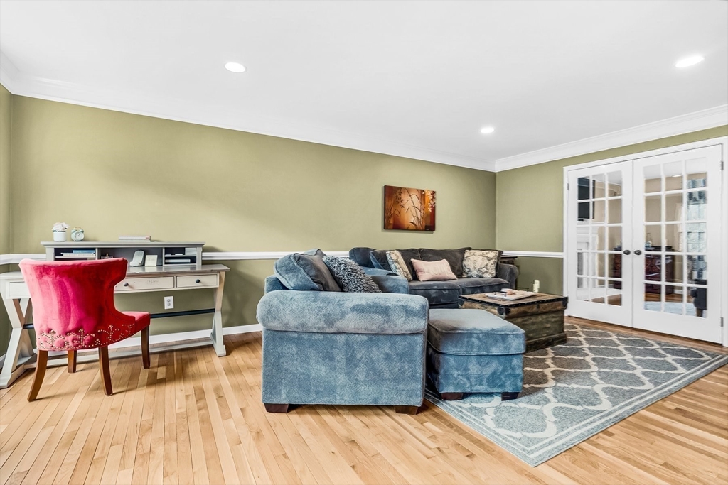 7 Carter Road Shrewsbury, MA 01545 - Photo 15 of 42 Gallery Image 15