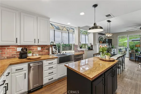 $1,574,999 | 21352 Silvertree Lane, Rancho Santa Margarita, CA 92679