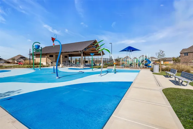 $525,000 | 8619 Jade Hl Drive, Rosharon, TX 77583