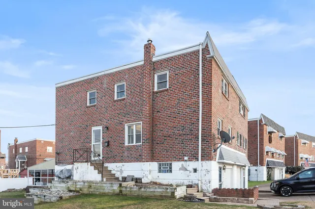 $320,000 | 155 Meadow Lane, Philadelphia, PA 19154