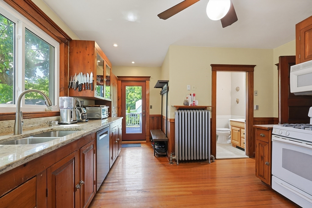 412 Neponset Street Canton, MA 02021 - Photo 18 of 39