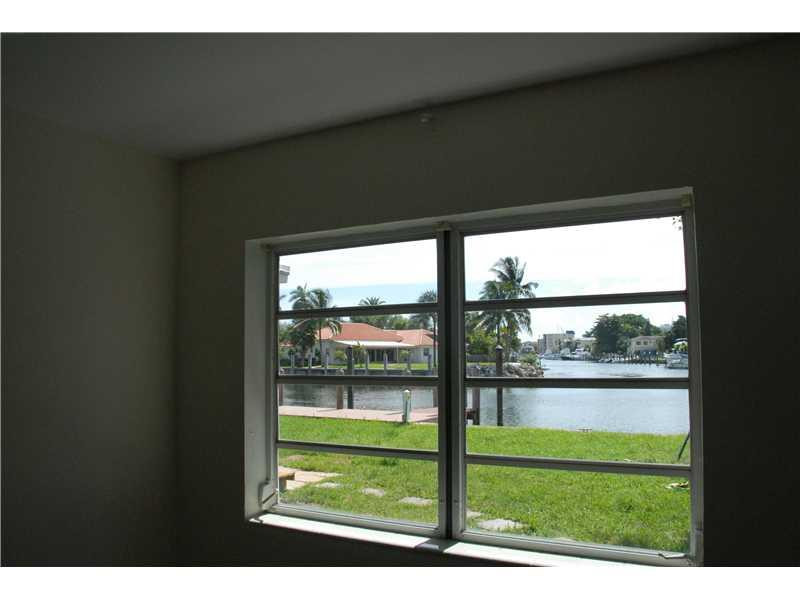 1340 Cordova Road Fort Lauderdale, FL 33316 - Photo 6 of 18 View