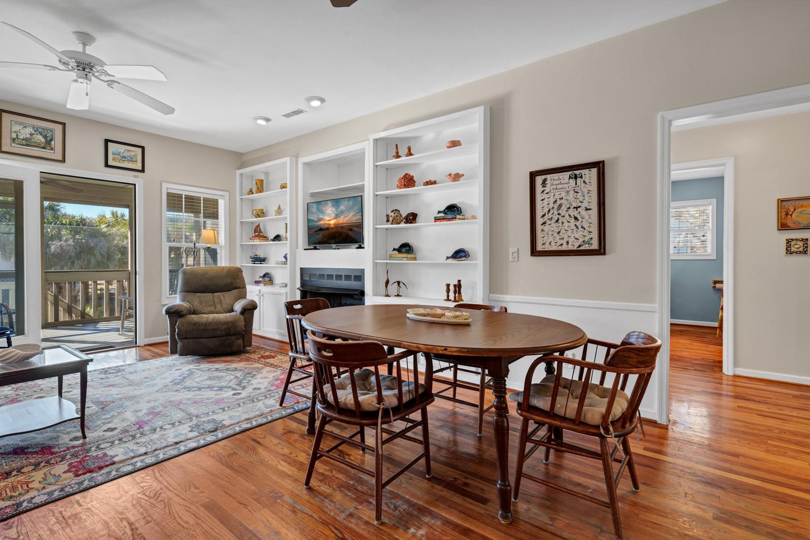 3516 Myrtle Street Edisto Beach, SC 29438 - Photo 7 of 59 9