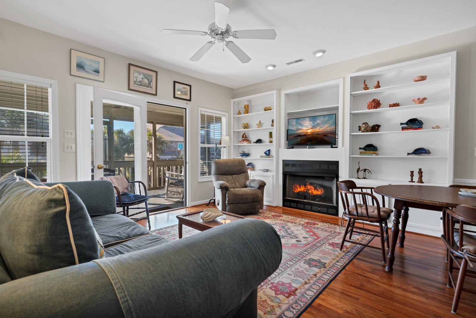 3516 Myrtle Street Edisto Beach, SC 29438 - Photo 8 of 59 11