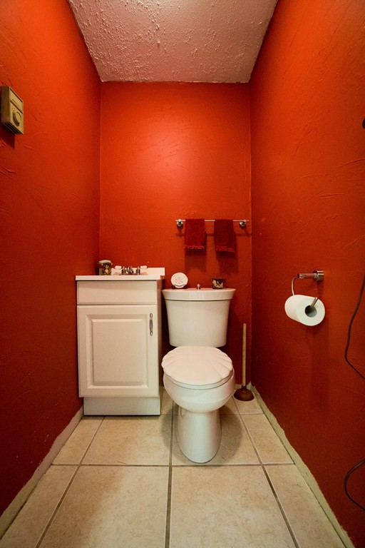 888 Providence Road Northbridge, MA 01588 - Photo 16 of 28 Gallery Image 16