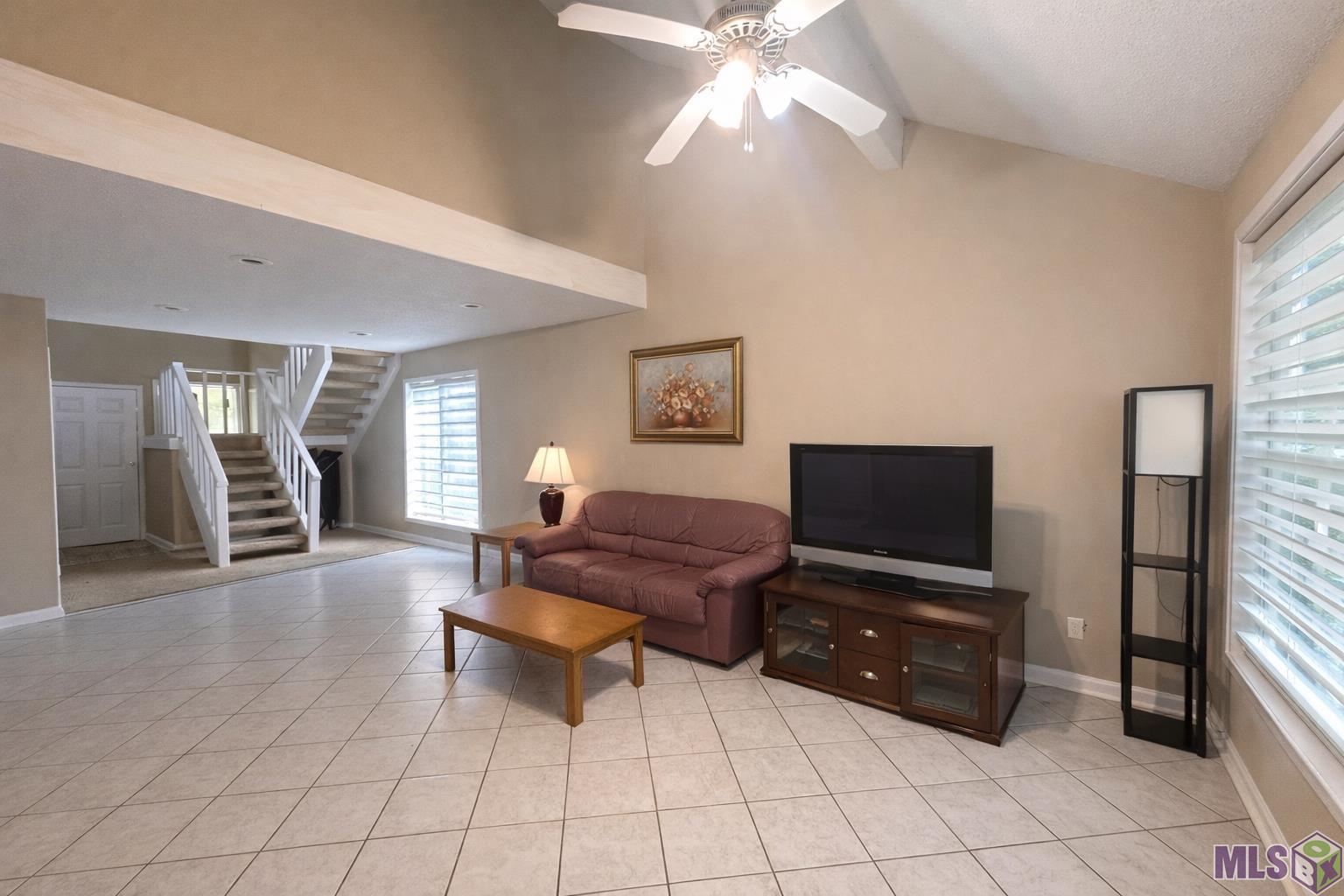 1476 Sharlo Avenue Baton Rouge, LA 70820 - Photo 3 of 12