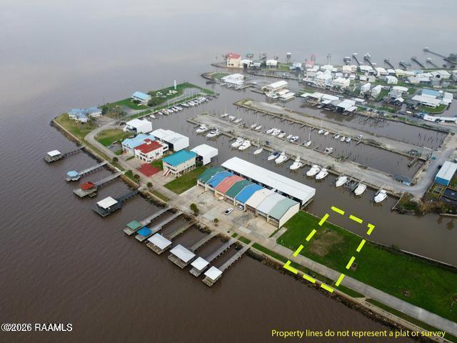 516 Bayview Lane Cypremort Point, LA 70538 - Photo 3 of 5 20230228221451292302000000-o