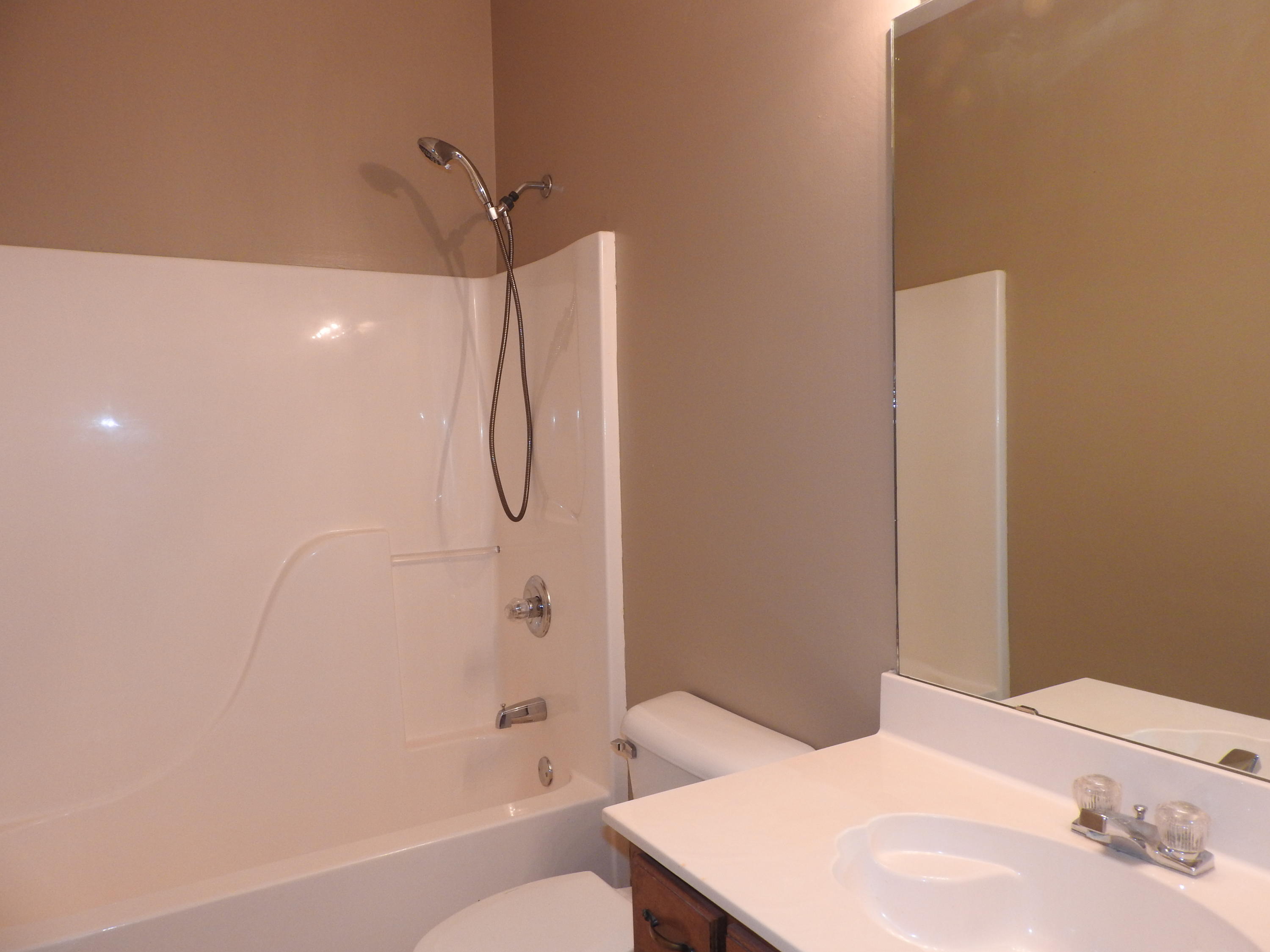 149 MacMillan Road Northeast Cleveland, TN 37323 - Photo 25 of 47 HALL BATH