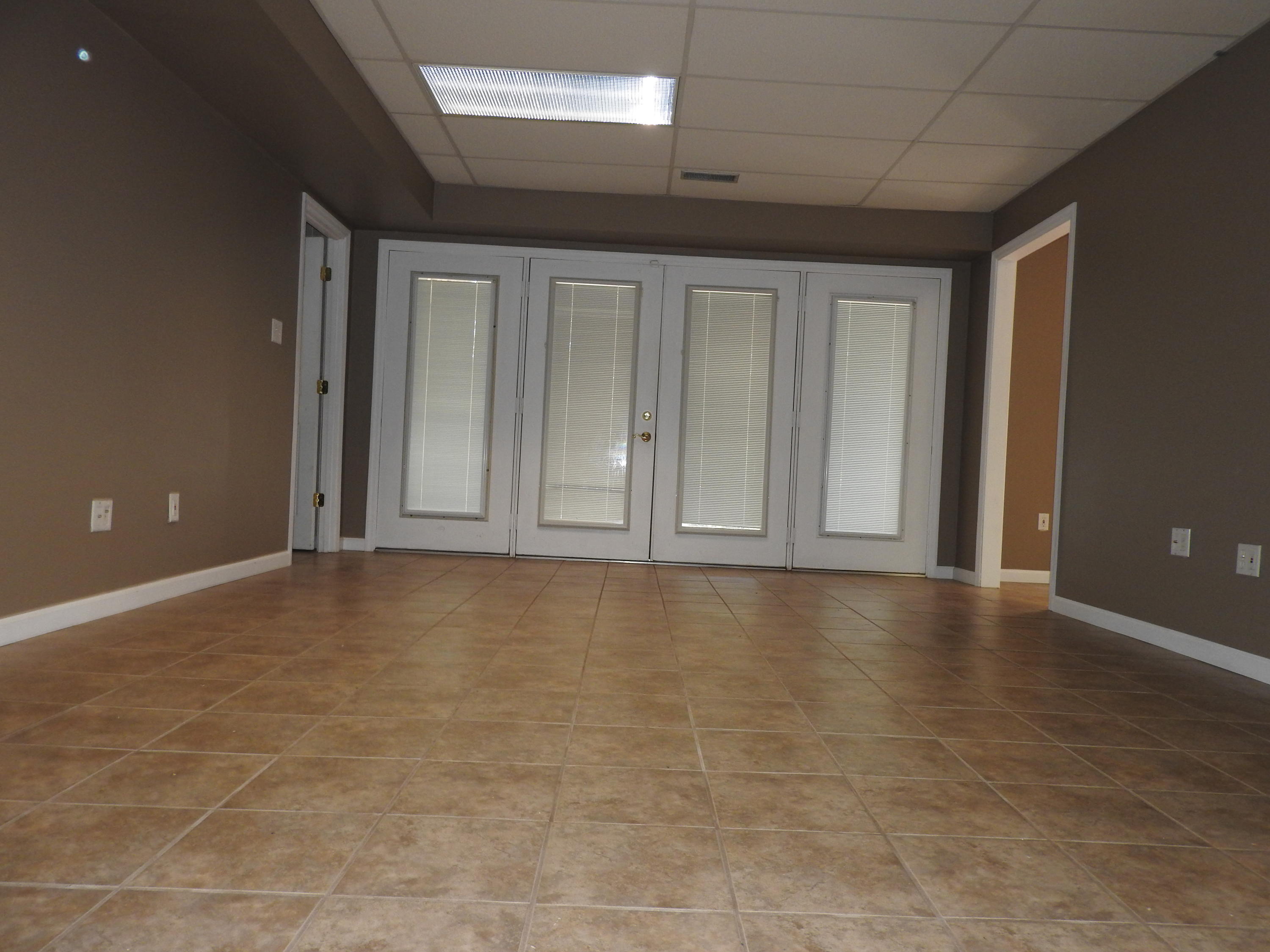 149 MacMillan Road Northeast Cleveland, TN 37323 - Photo 27 of 47 FAMILY ROOM/DEN
