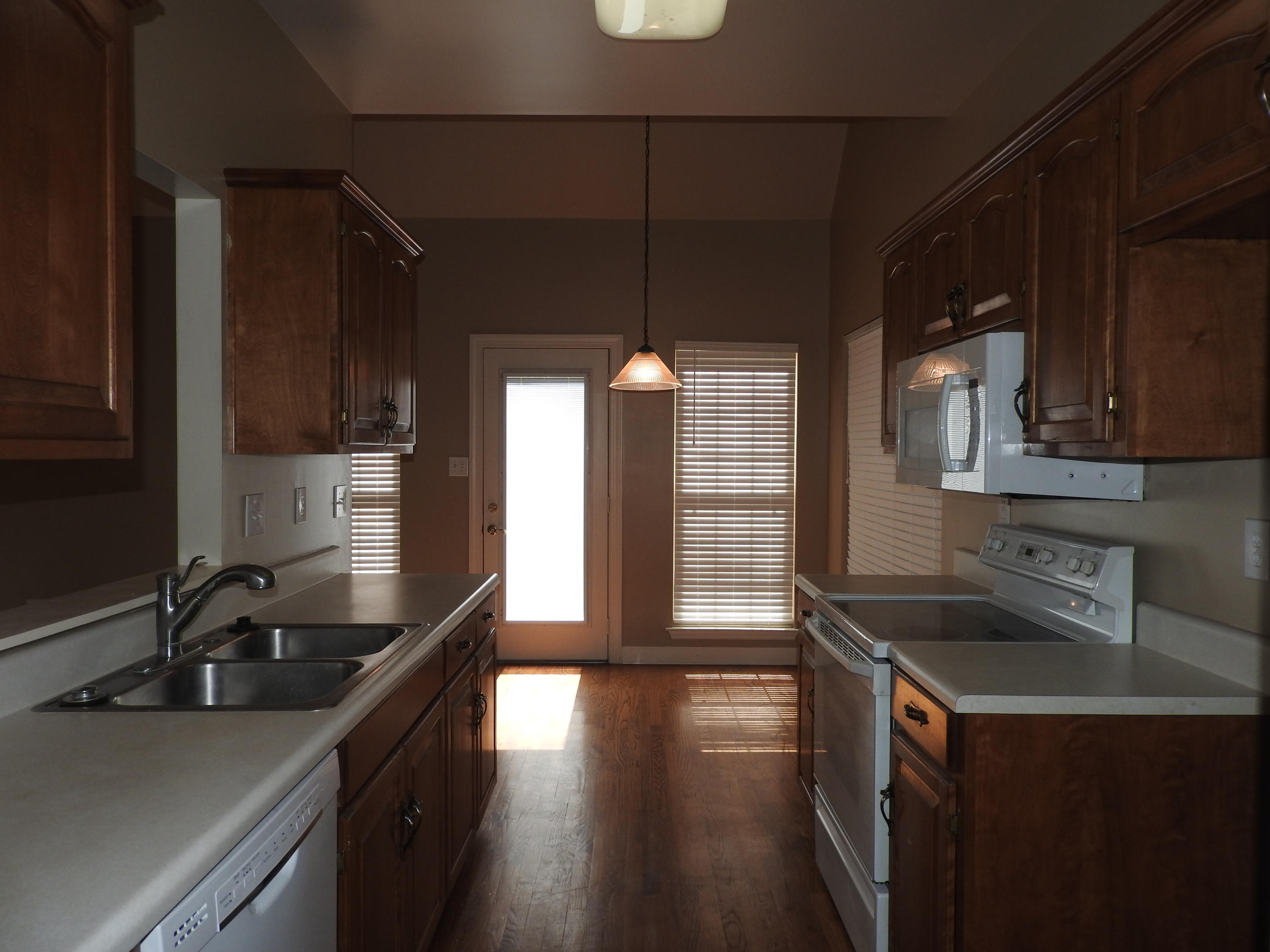 149 MacMillan Road Northeast Cleveland, TN 37323 - Photo 8 of 47 KITCHEN