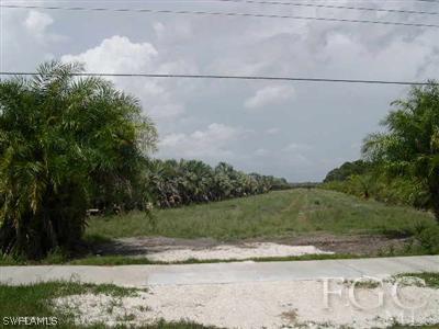 6410 Stringfellow Road St. James City, FL 33956 - Photo 9 of 10 Gallery Image 9