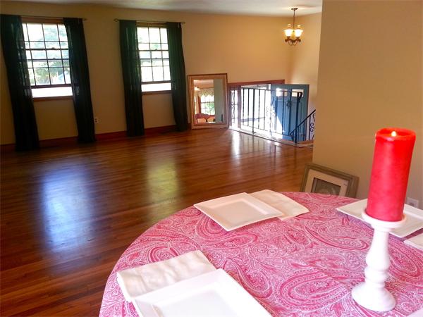 12 Kirmes Road Stoneham, MA 02180 - Photo 4 of 8 Gallery Image 4