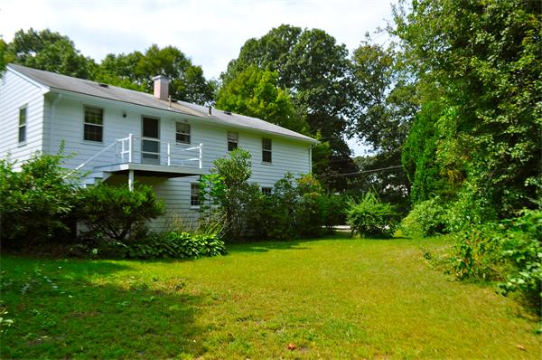 12 Kirmes Road Stoneham, MA 02180 - Photo 7 of 8 Gallery Image 7