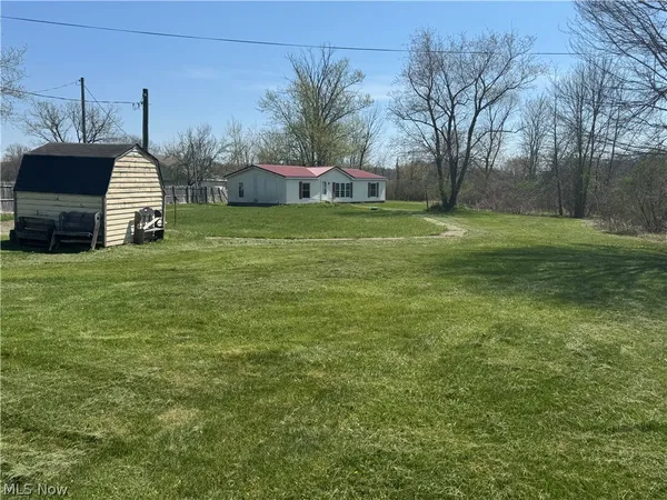 $139,900 | 2719 Columbiana Road, New Springfield, OH 44443