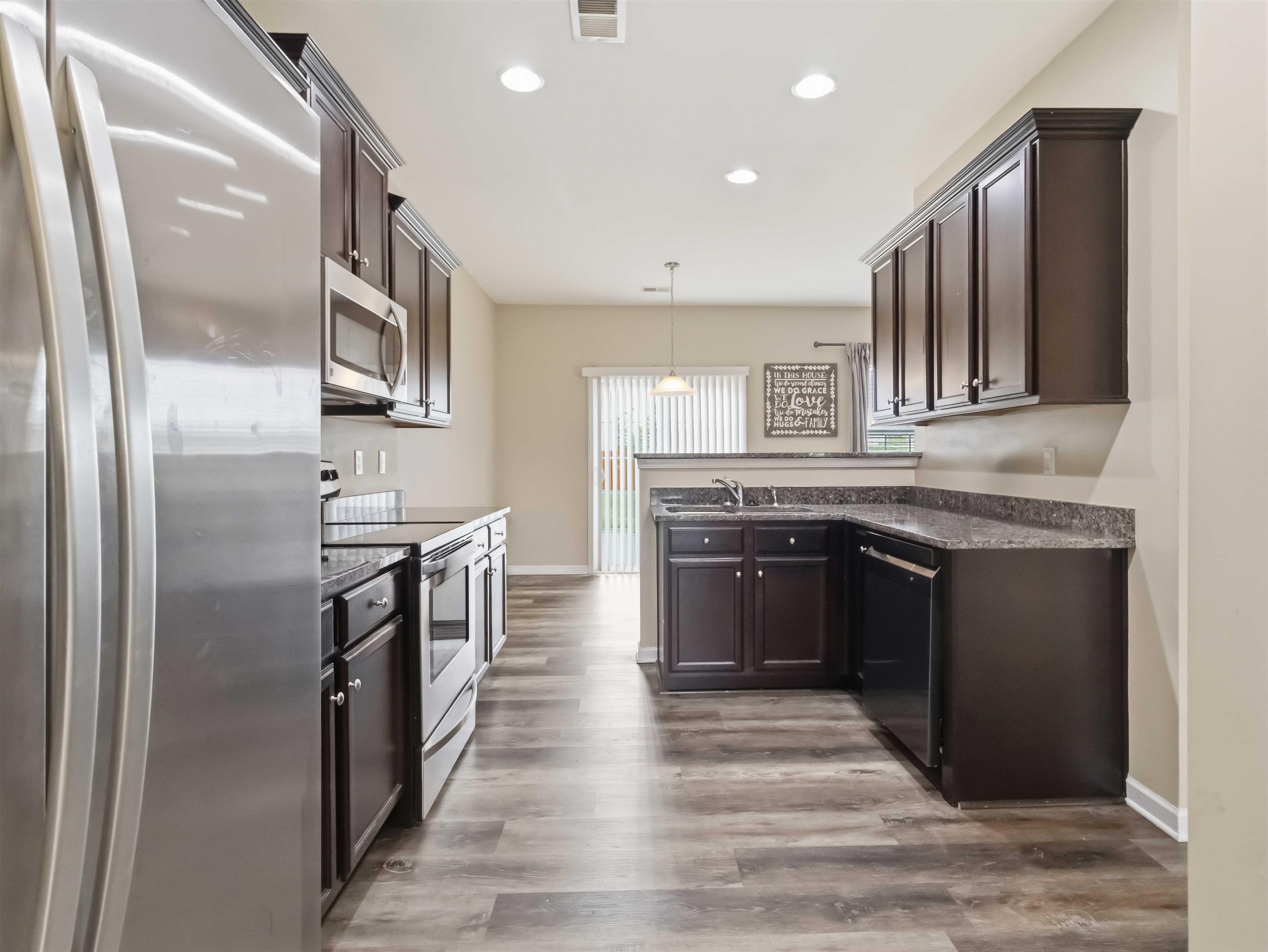 322 Hartleigh Drive Lyman, SC 29365 - Photo 11 of 34