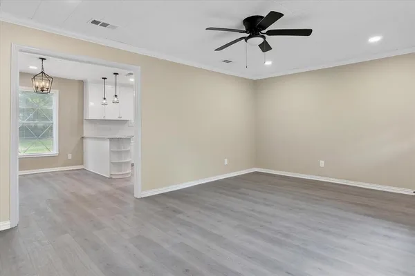 $205,000 | 415 Maple Drive, Terrell, TX 75160