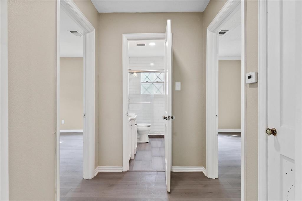 415 Maple Drive Terrell, TX 75160 - Photo 12 of 26 a bathroom with a toilet