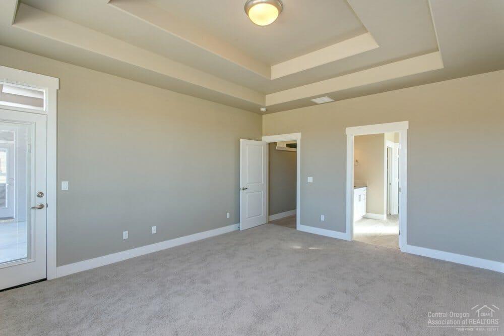 4368 Southwest 36th Street Redmond, OR 97756 - Photo 11 of 25 Additional Photo