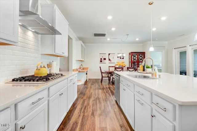 $640,000 | 100 Ivory Lane, Raleigh, NC 27610