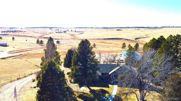 $980,000 | 6423 Arrowhead Trail, Elizabeth, CO 80107