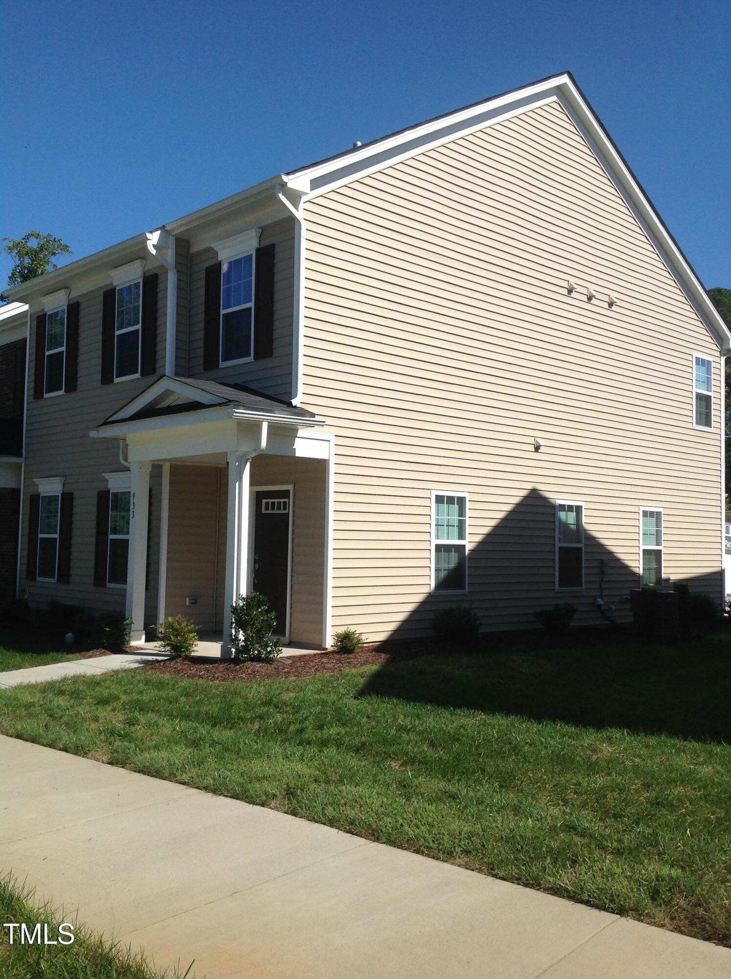 933 Ileagnes Road Raleigh, NC 27603 - Photo 2 of 22 exterior-side--933Ileagnes