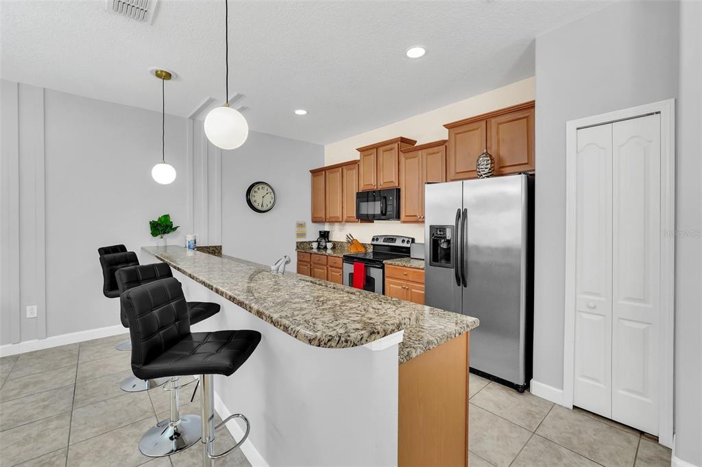 8958 Cat Palm Road Kissimmee, FL 34747 - Photo 8 of 62