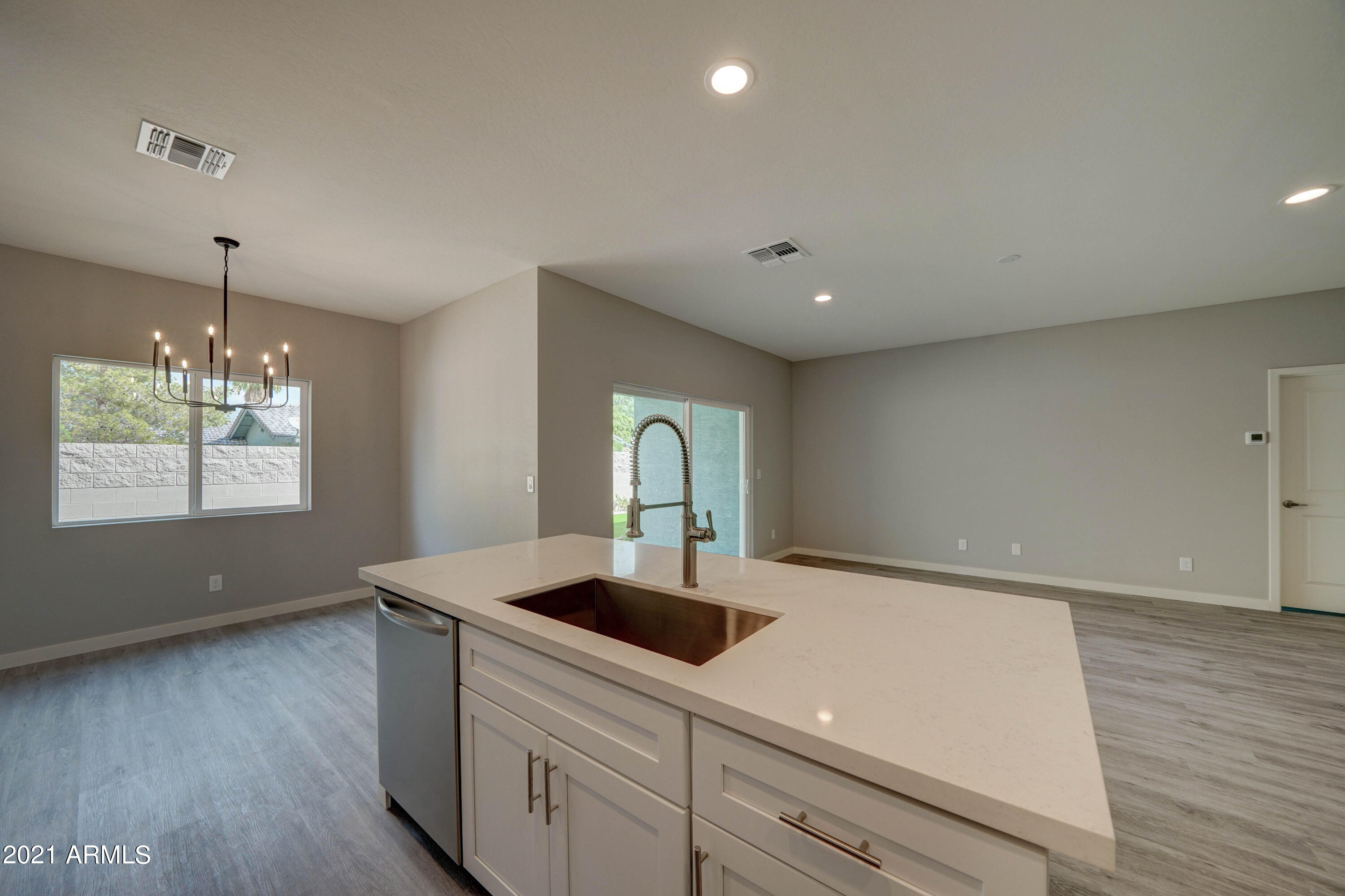 631 West Beverly Rd. Phoenix, AZ 85041 - Photo 8 of 13 Stock kitchen