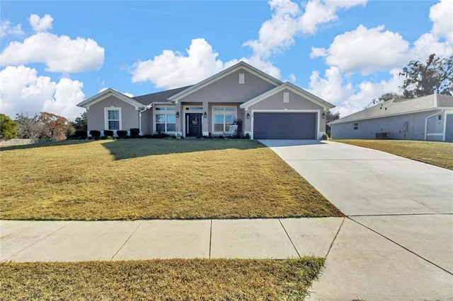 $2,200 | 25 Northwest 45th Loop, Ocala, FL 34475