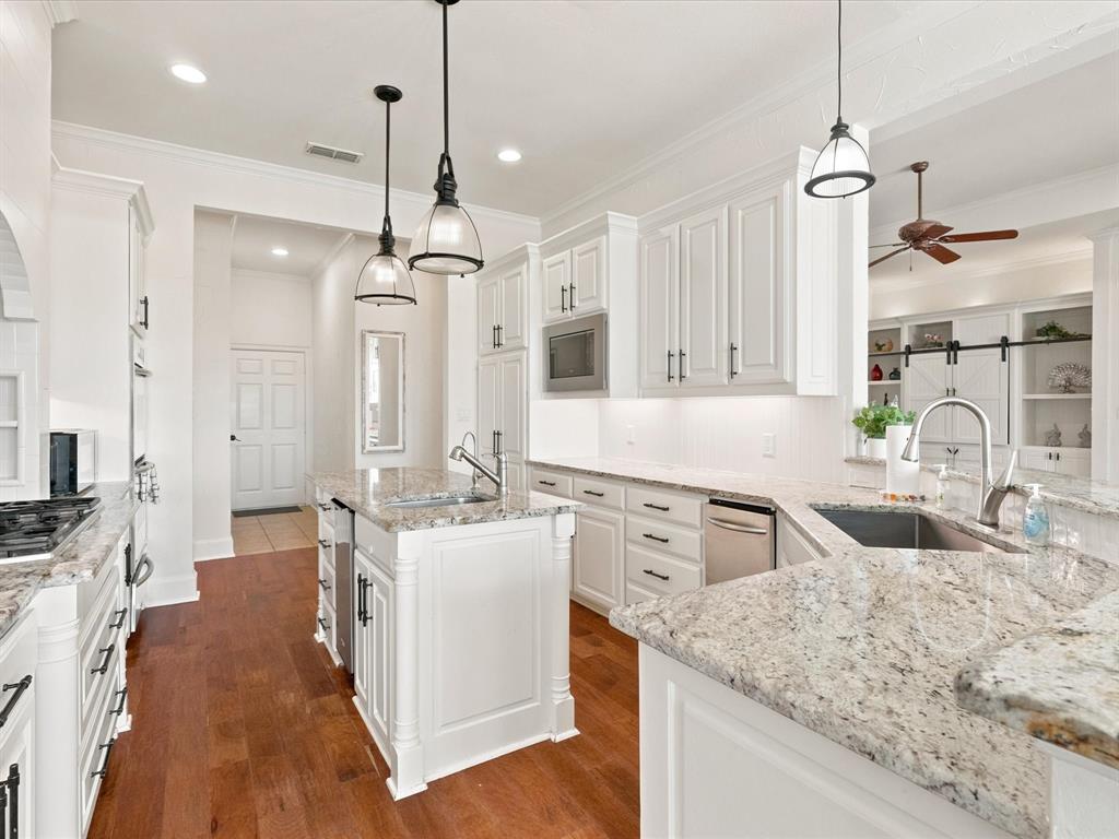 2300 Berend Road Pilot Point, TX 76258 - Photo 9 of 26