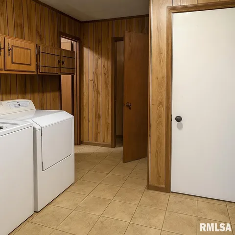 $279,900 | 718 Karbers Ridge Road, Elizabethtown, IL 62931