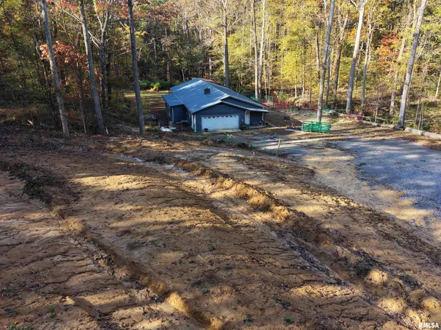 $279,900 | 718 Karbers Ridge Road, Elizabethtown, IL 62931