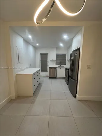 $2,400 | 11855 Northeast 19th Drive, Unit 20, North Miami, FL 33181