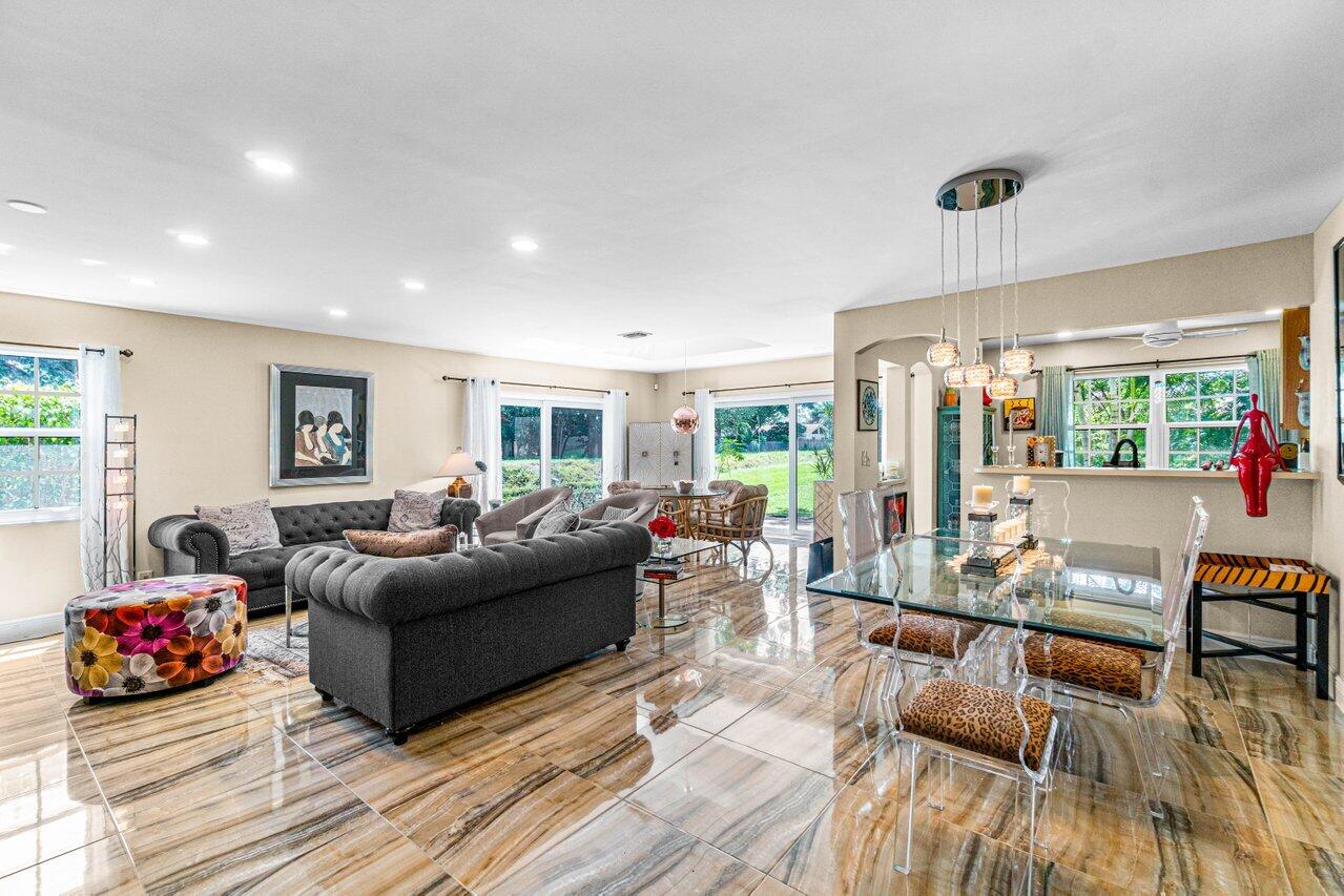 6080 Verde Trail South, Unit 702 Boca Raton, FL 33433 - Photo 3 of 38 007-6080VerdeTrailSouth-702-BocaRaton-FL
