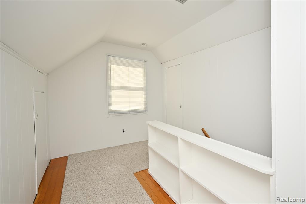 2453 Windemere Road Birmingham, MI 48009 - Photo 20 of 39