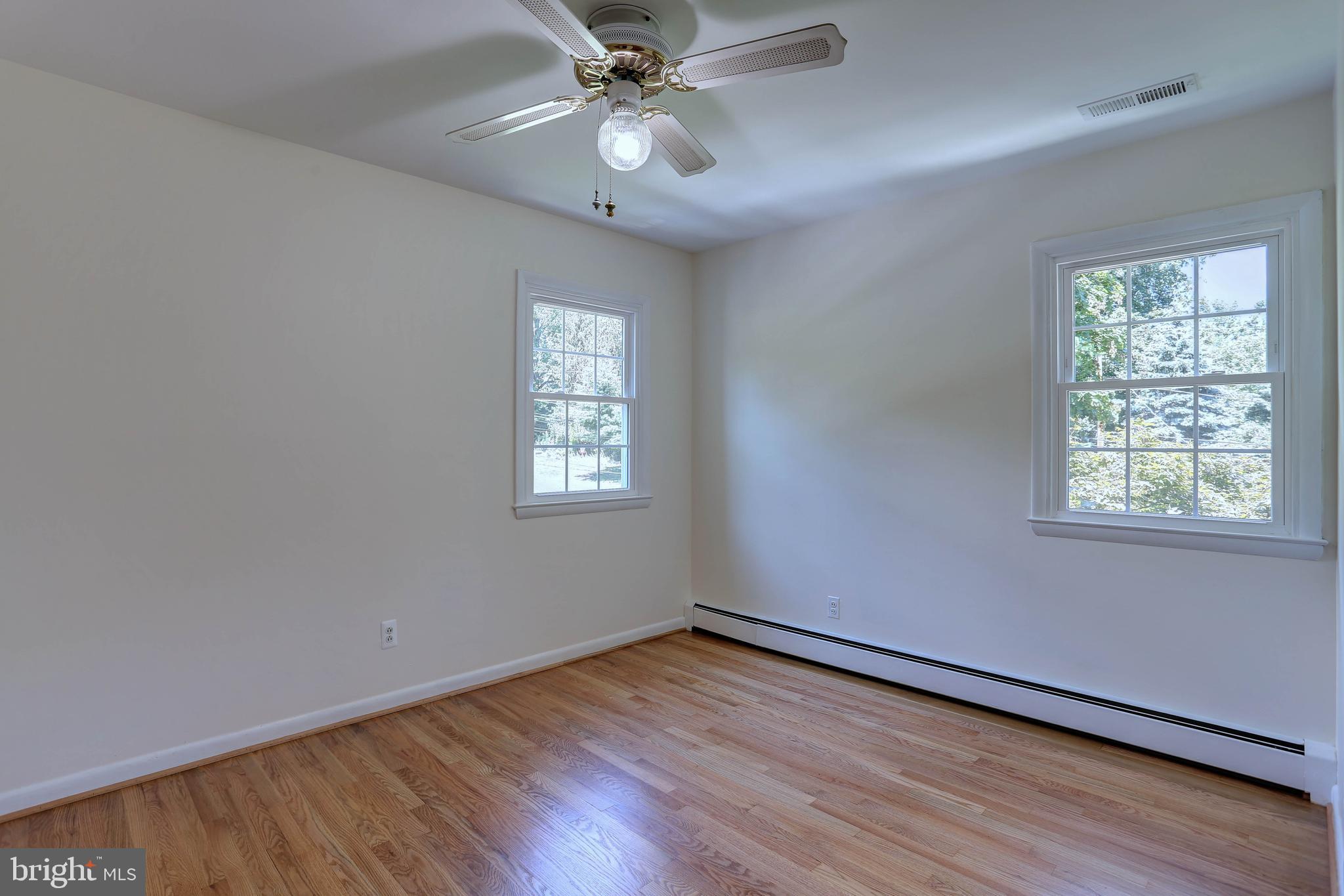 4613 Roundhill Road Ellicott City, MD 21043 - Photo 19 of 39 Bedroom 3