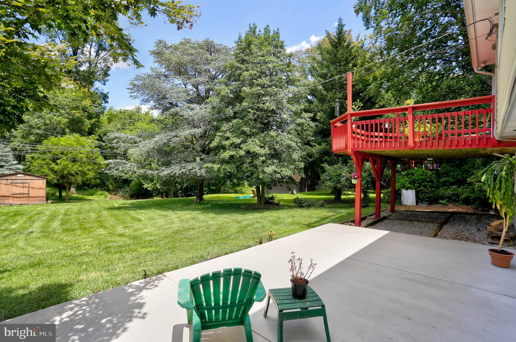4613 Roundhill Road Ellicott City, MD 21043 - Photo 30 of 39 Patio/View