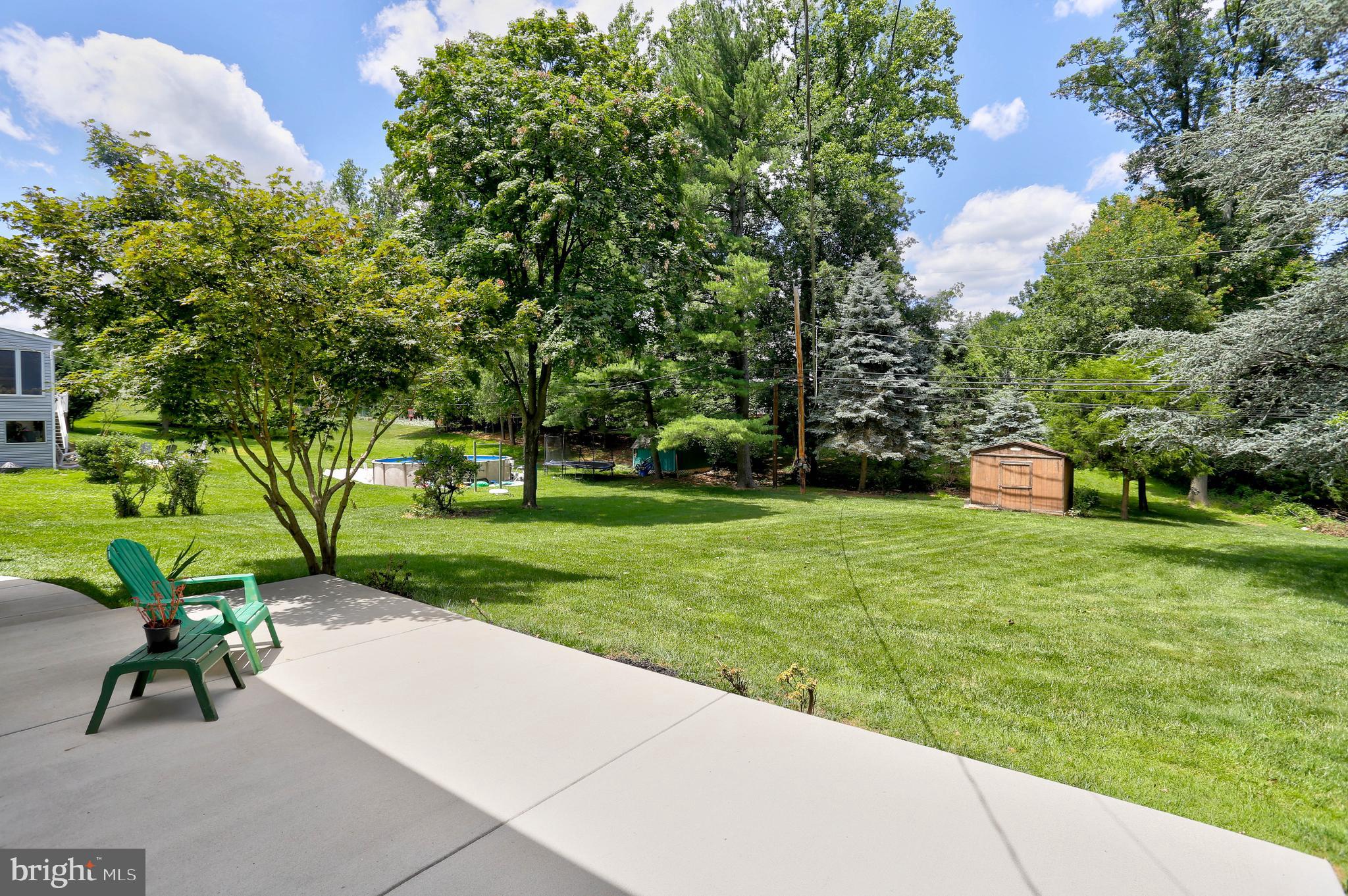 4613 Roundhill Road Ellicott City, MD 21043 - Photo 31 of 39 Patio/View
