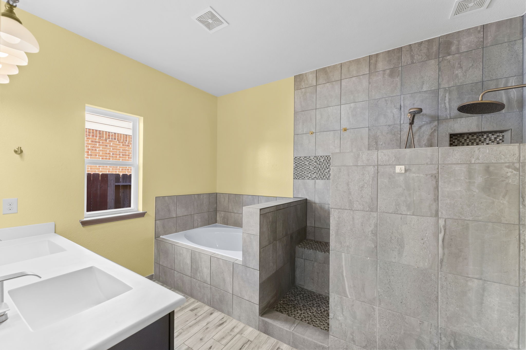 4107 Mossy Spring Lane Spring, TX 77388 - Photo 17 of 44