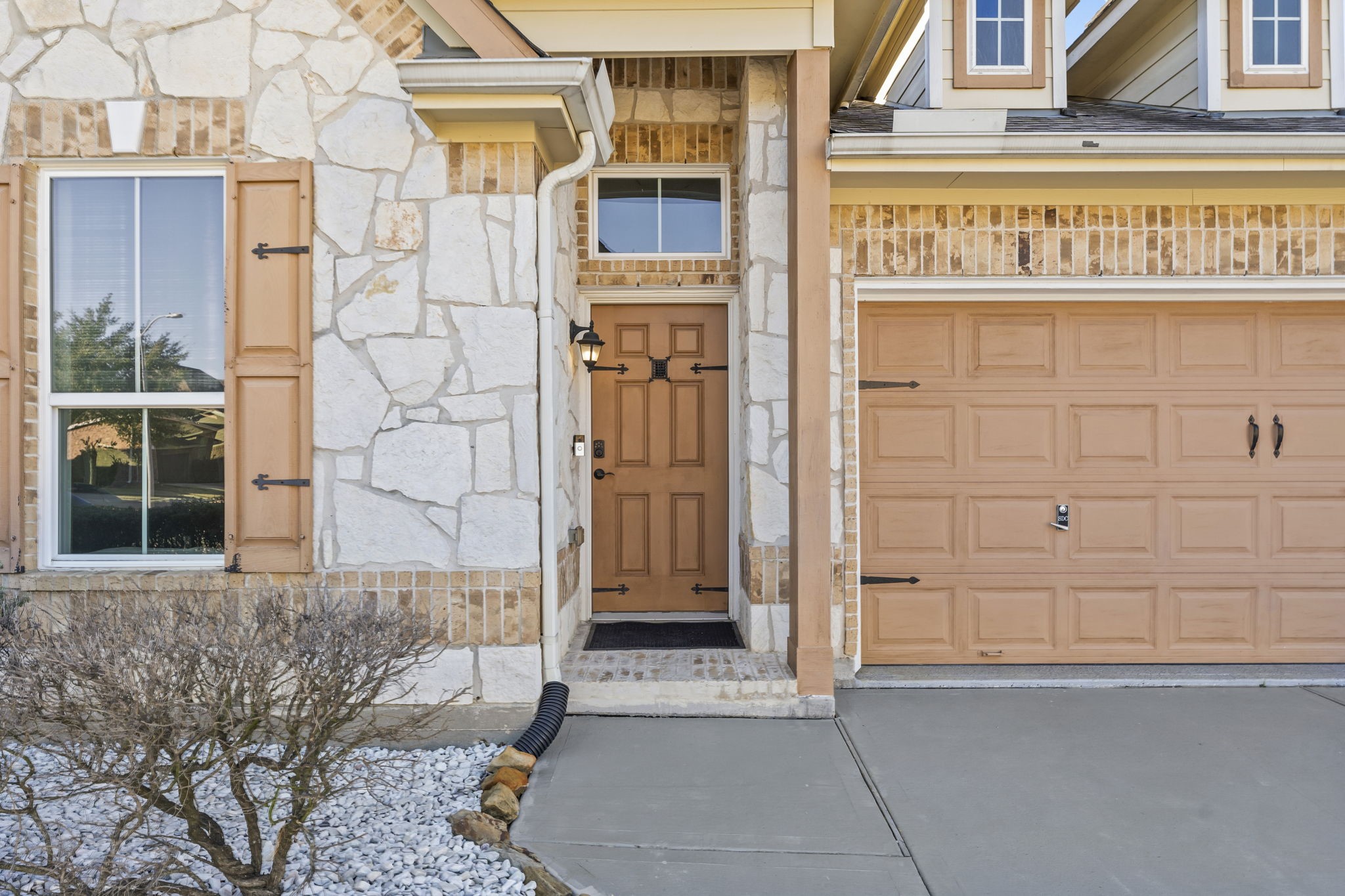 4107 Mossy Spring Lane Spring, TX 77388 - Photo 3 of 44