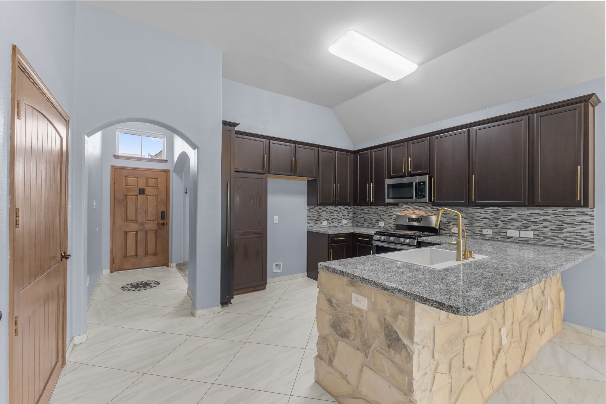 4107 Mossy Spring Lane Spring, TX 77388 - Photo 8 of 44