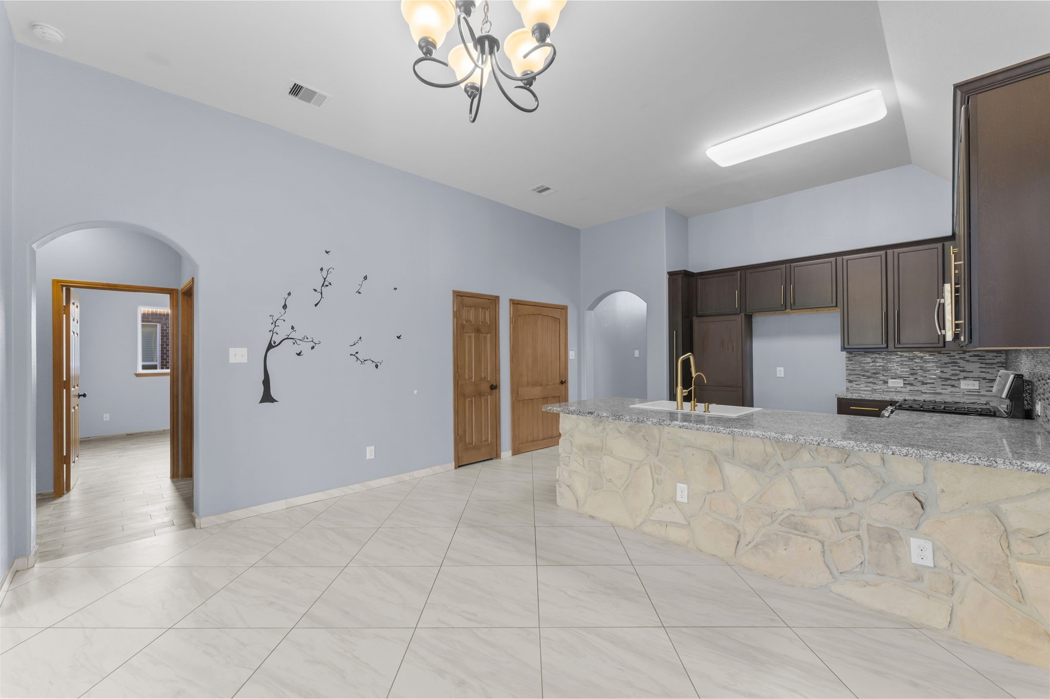 4107 Mossy Spring Lane Spring, TX 77388 - Photo 10 of 44