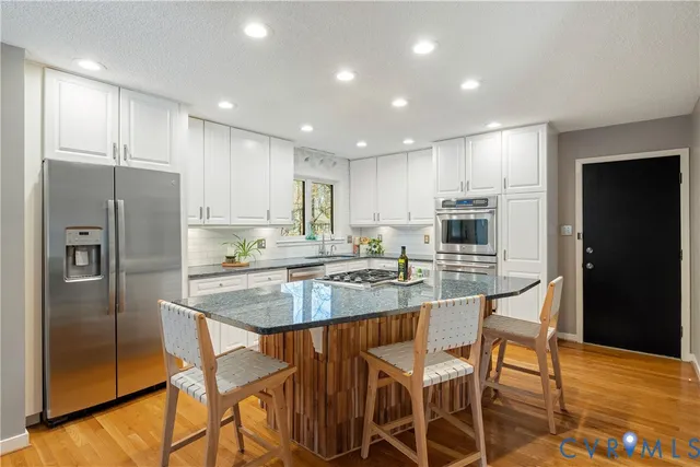 $925,000 | 5 Dilton Court, Henrico, VA 23238