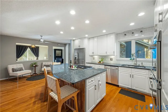 $925,000 | 5 Dilton Court, Henrico, VA 23238