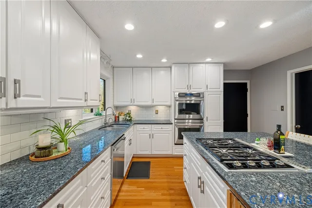 $925,000 | 5 Dilton Court, Henrico, VA 23238