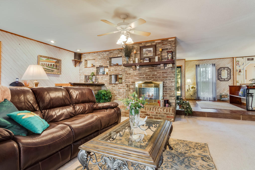 306 State Rd S-15-714 Walterboro, SC 29488 - Photo 9 of 28 9